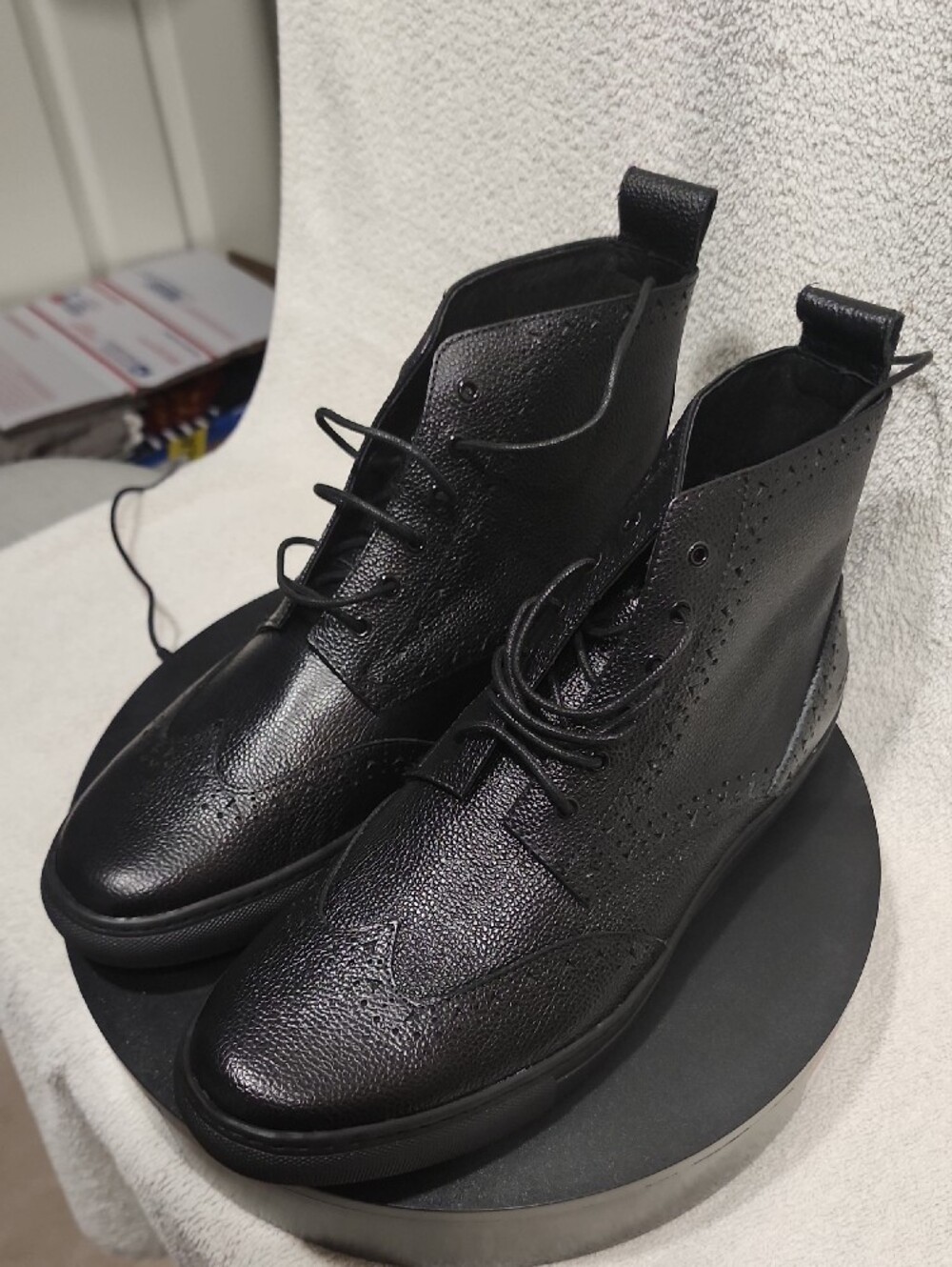 Uri Minkoff Lambert 11D Mid Top Black Oxford Sneaker